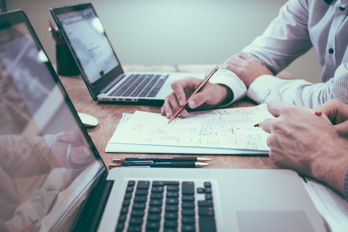 Documentos e planilhas de classificação empresarial
